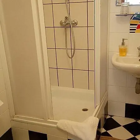 Litinterp Host Auberge de jeunesse *